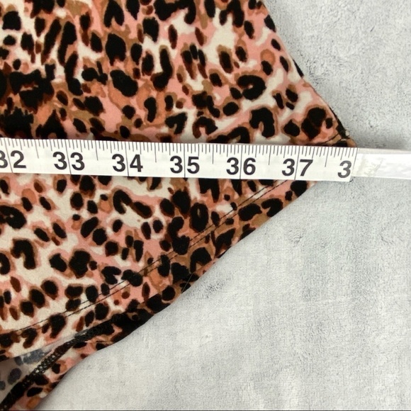 LuLaRoe Tiger Print Dress Womens XS Hi-Low Knee Length - Picture 11 of 12